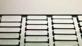 Sony Vaio Pocket Netbook's Keyboard Looks Full Size, Has a Track Stick